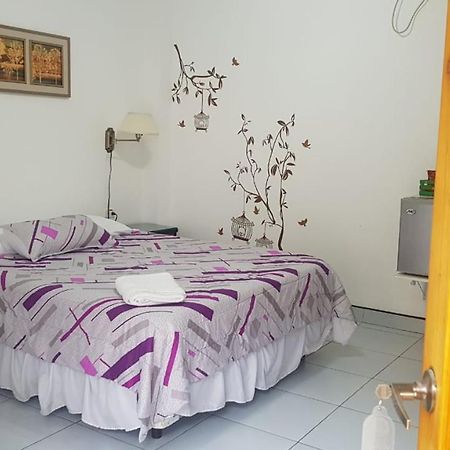 Hotel Las Palmas Esmeraldas Luaran gambar