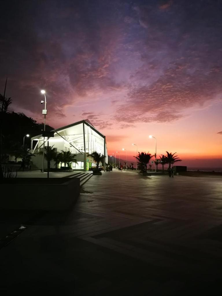 Hotel Las Palmas Esmeraldas Luaran gambar